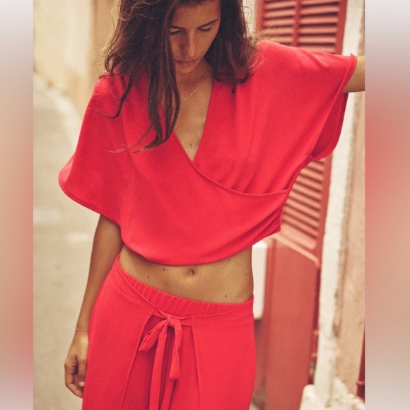 Flowy Wrap Top ZARA - Picture 1 of 6